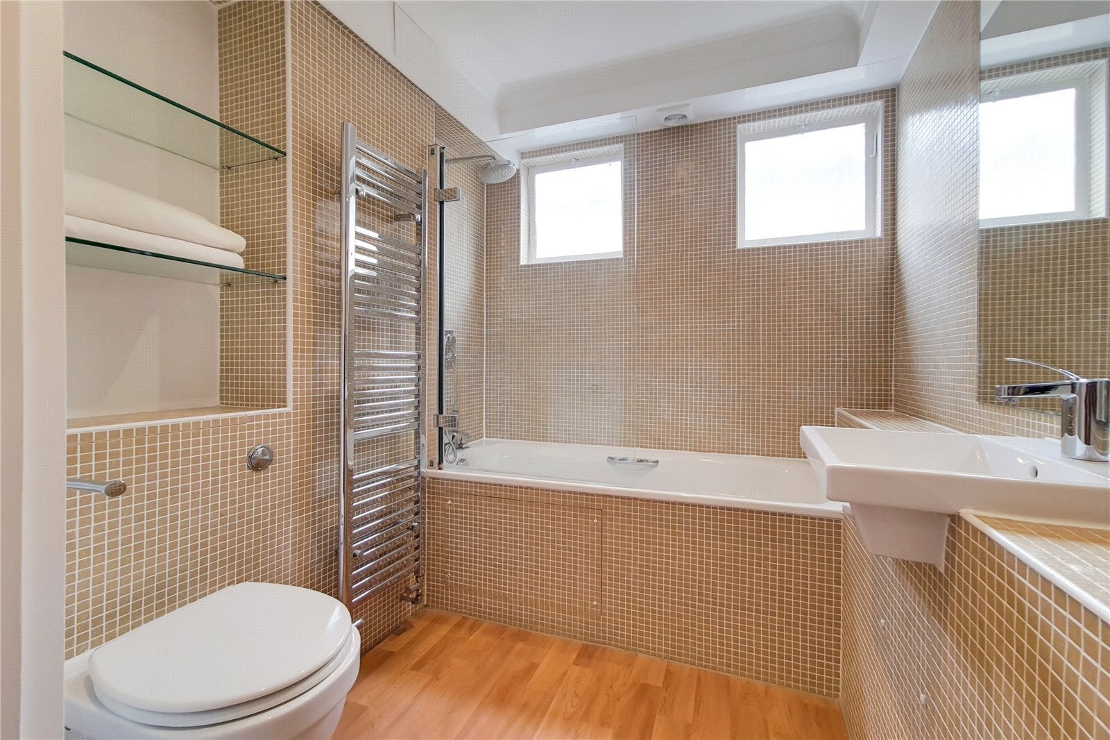Flat Wilton Road in City of Westminster