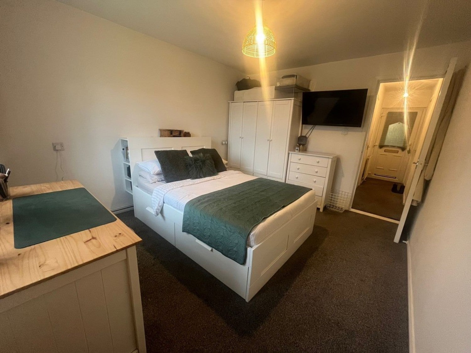 Flat Whitstable Close in Chadderton