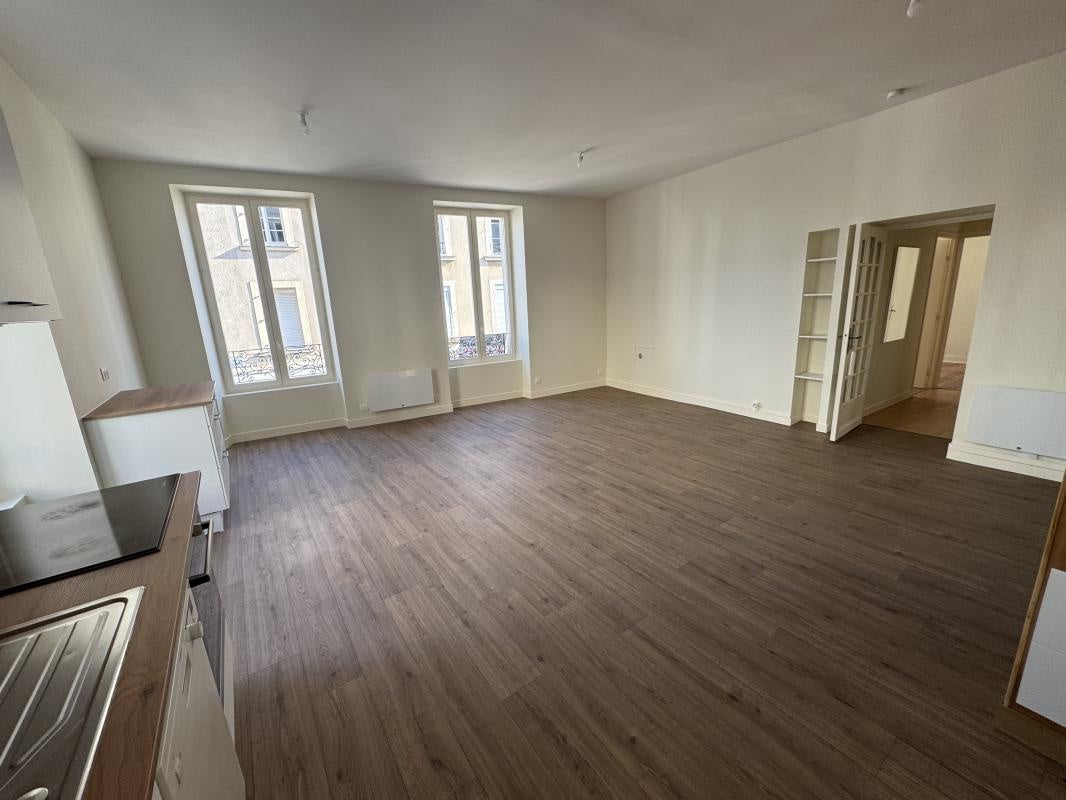 Flat Rue Larrey in Angers