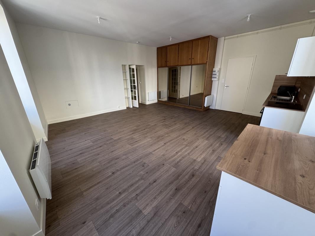 Flat Rue Larrey in Angers