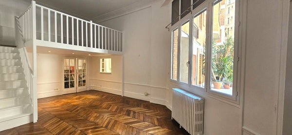 Appartement Rue Pouchet à Paris