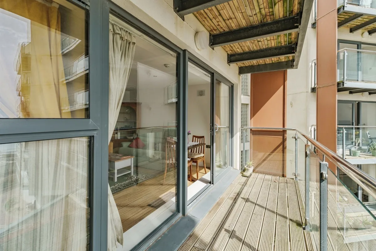 Flat Brighton Road in Adur