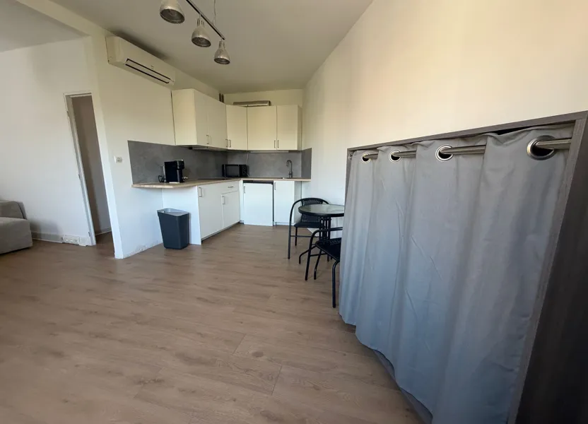 Room Boulevard Carnot in Nice