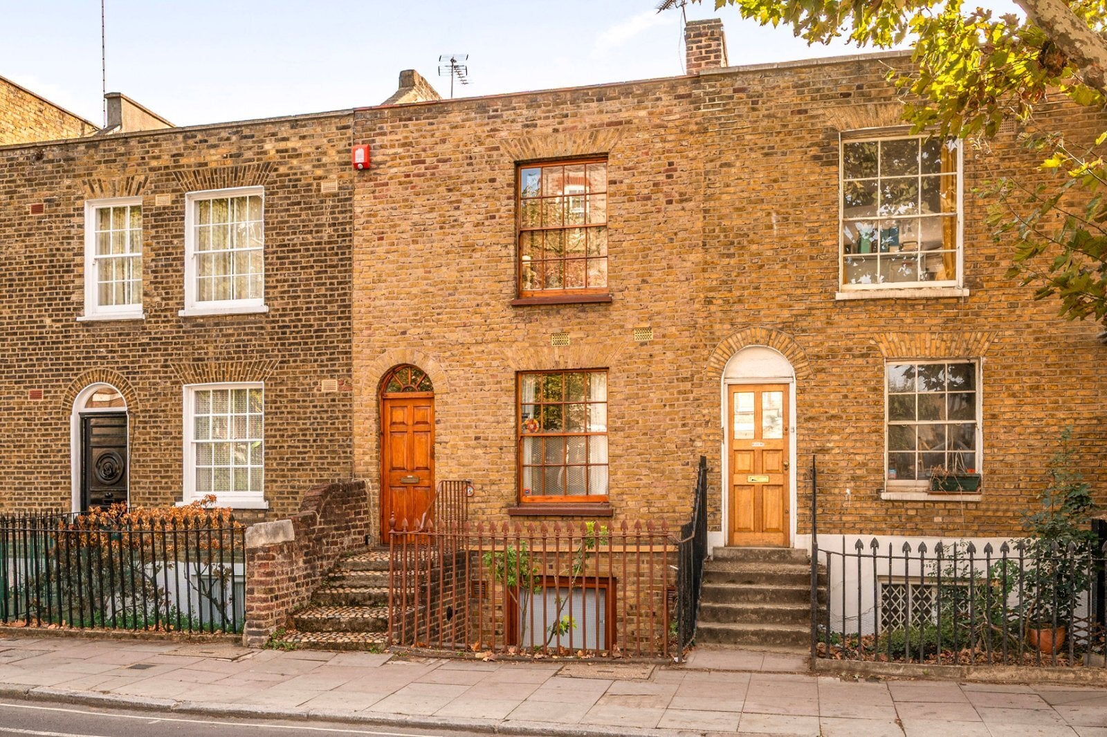 House Leighton Road in Greater London