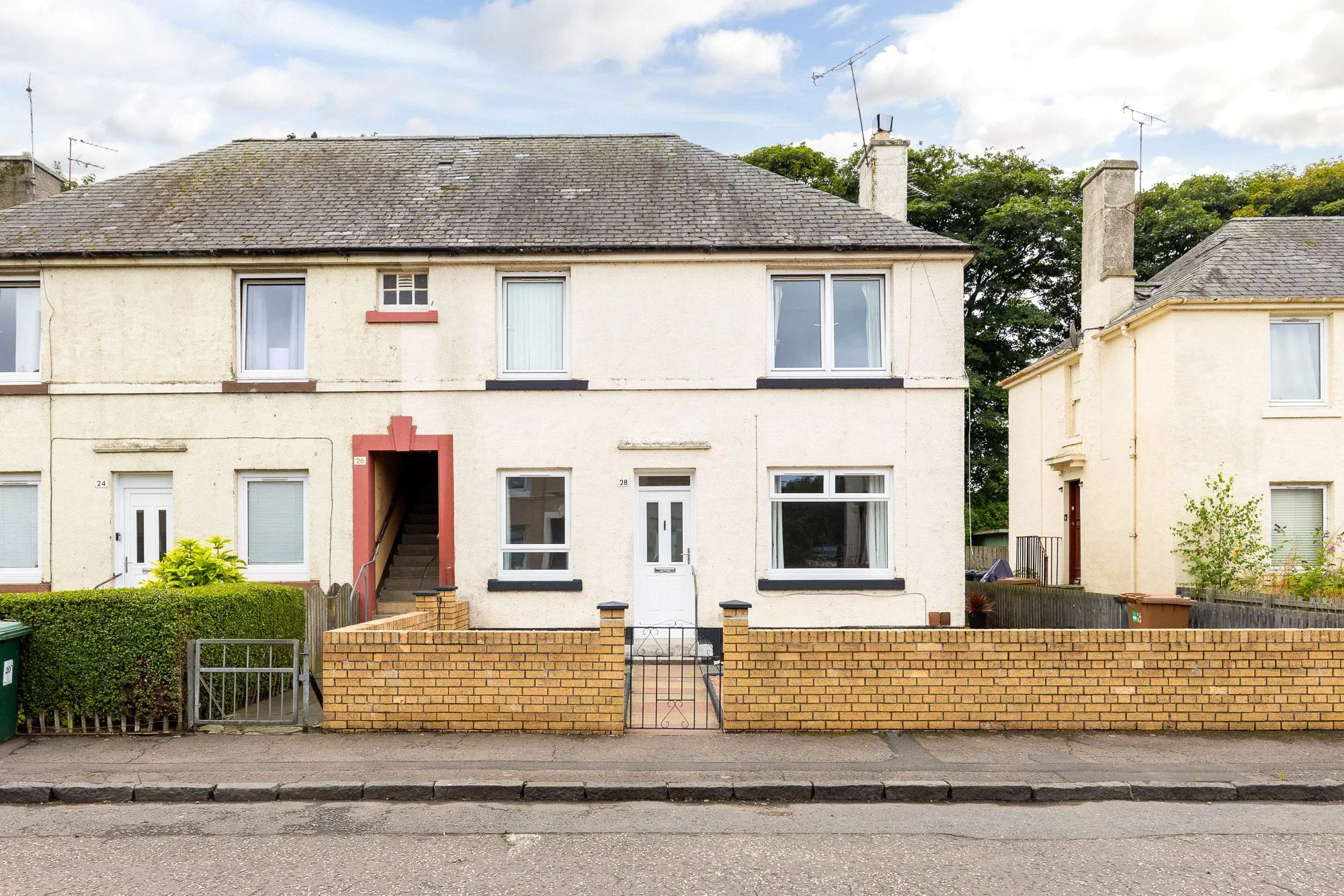 Flat Whitson Walk in City of Edinburgh