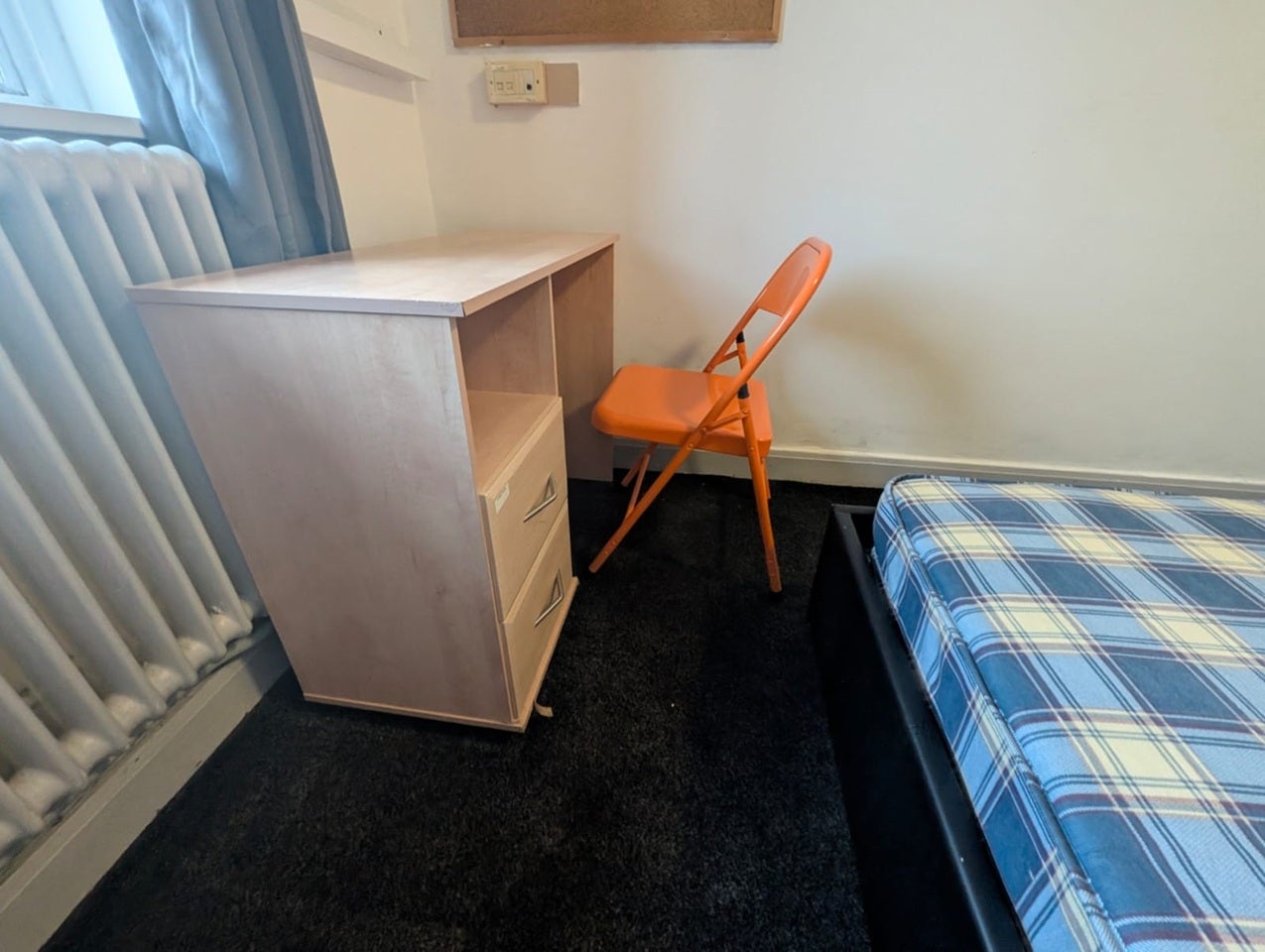 Room Demesne Road in Manchester