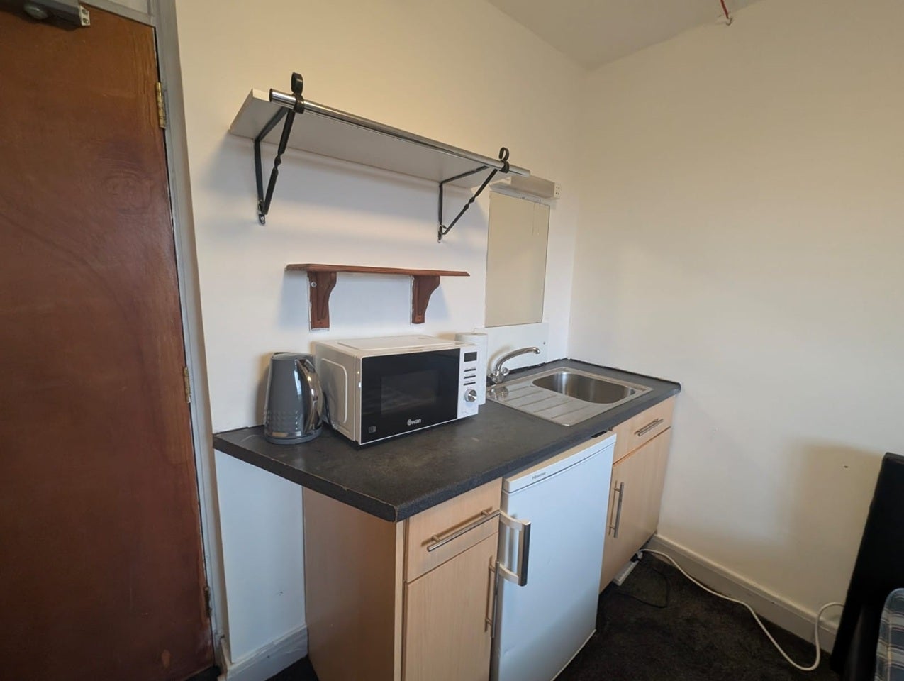 Room Demesne Road in Manchester