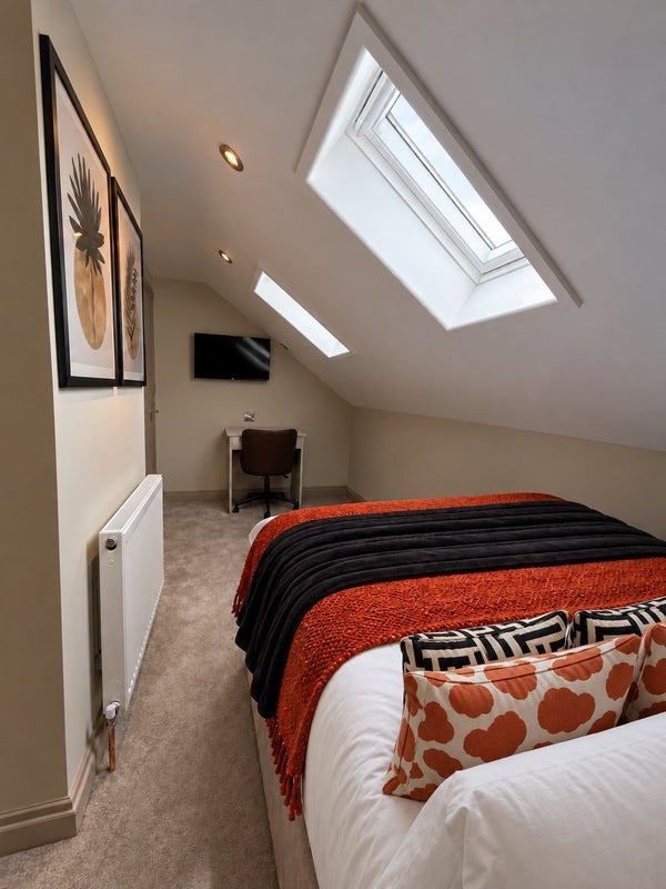 Room Charles Street in Mansfield Woodhouse