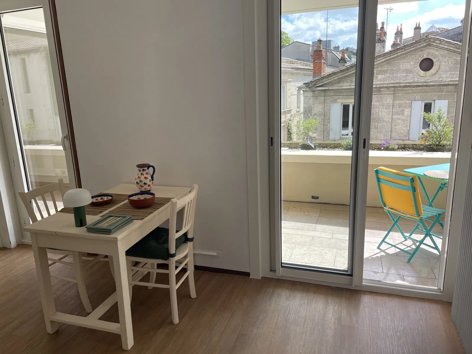 Appartement Rue Robert Caumont à Bordeaux