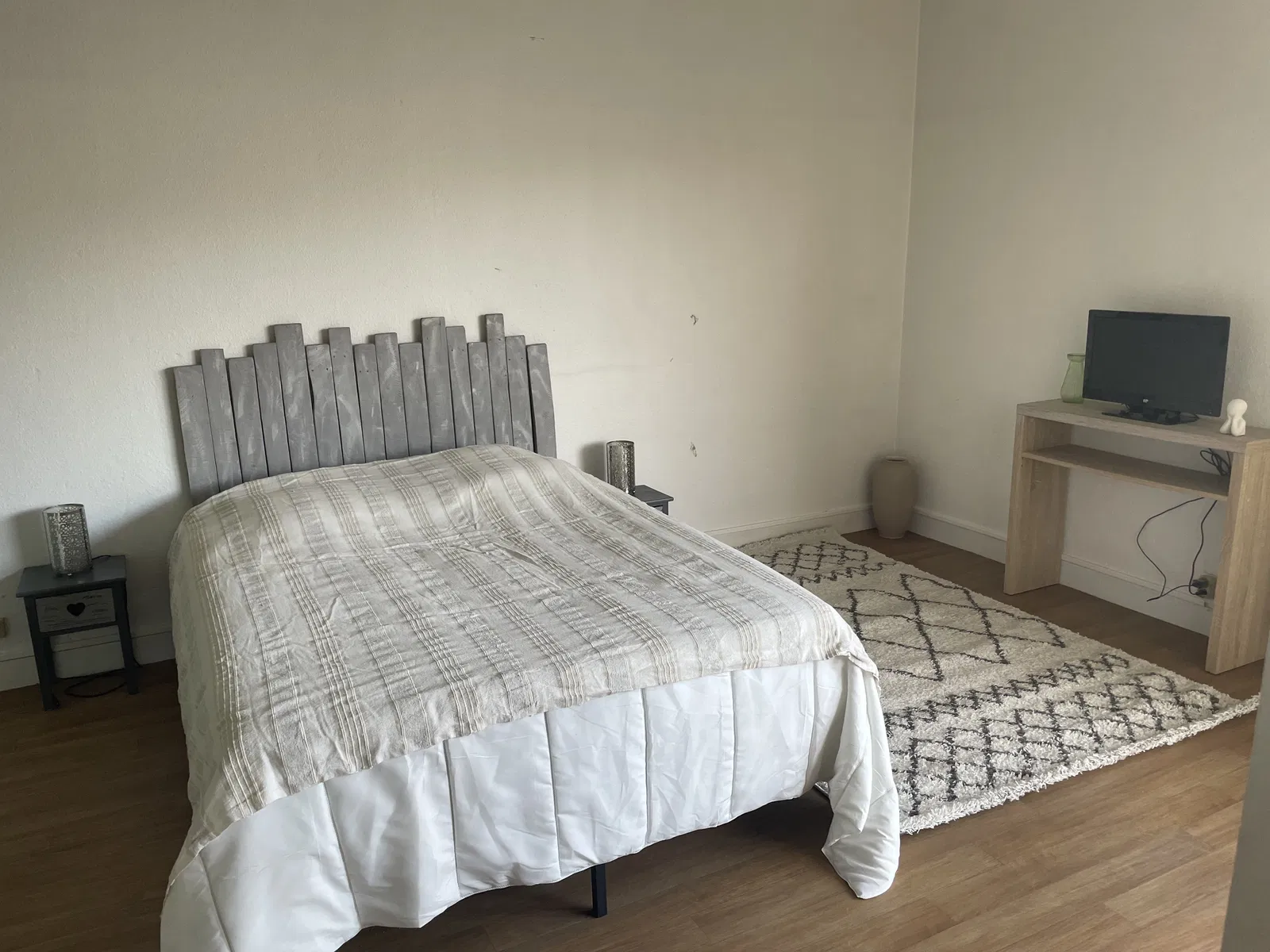 Appartement Rue Robert Caumont à Bordeaux