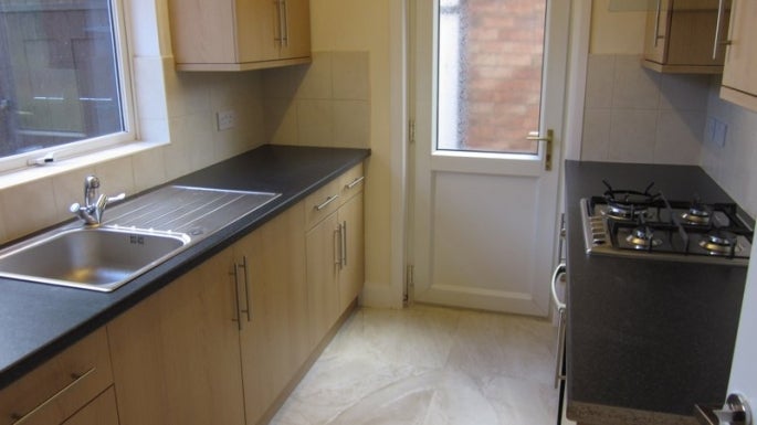 Flat Ashbourne Road in Derby