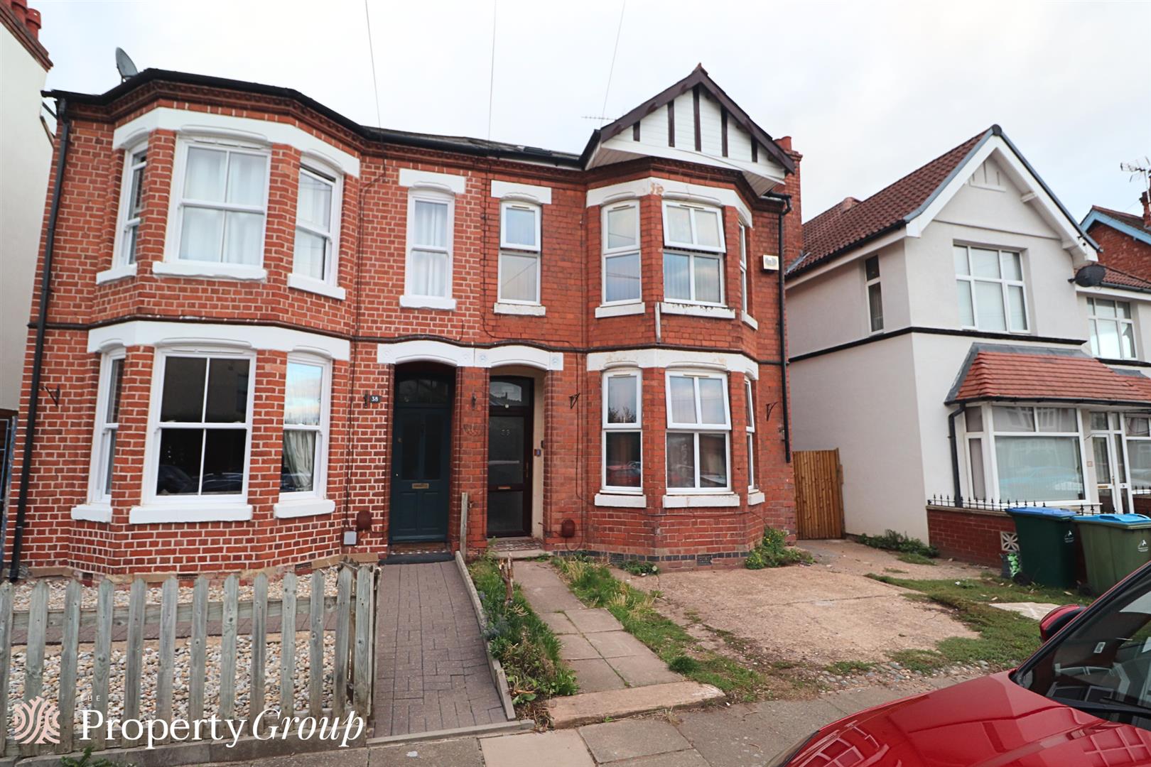 Flat Shaftesbury Road in Coventry