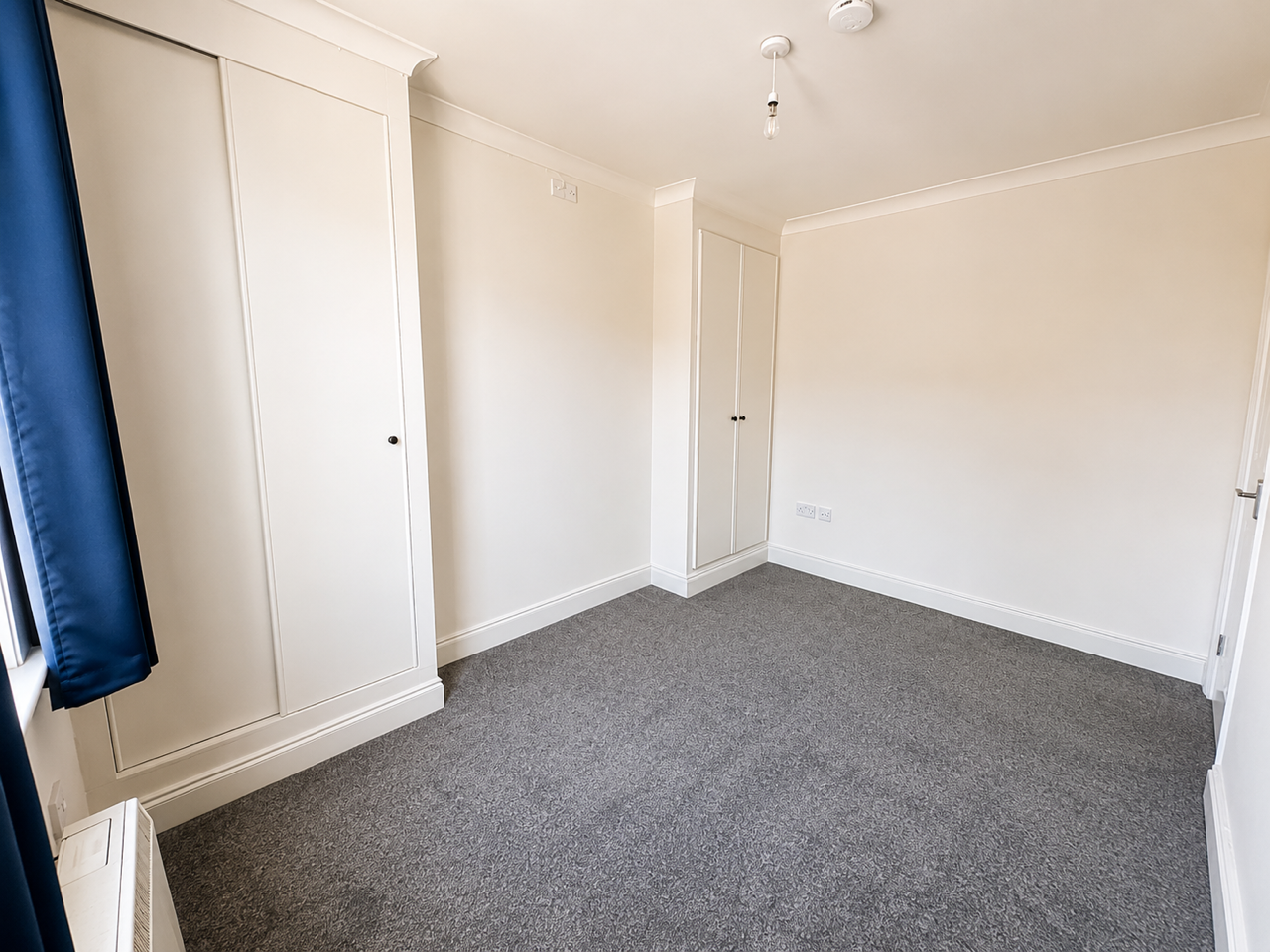 Flat Widmore Road in Greater London