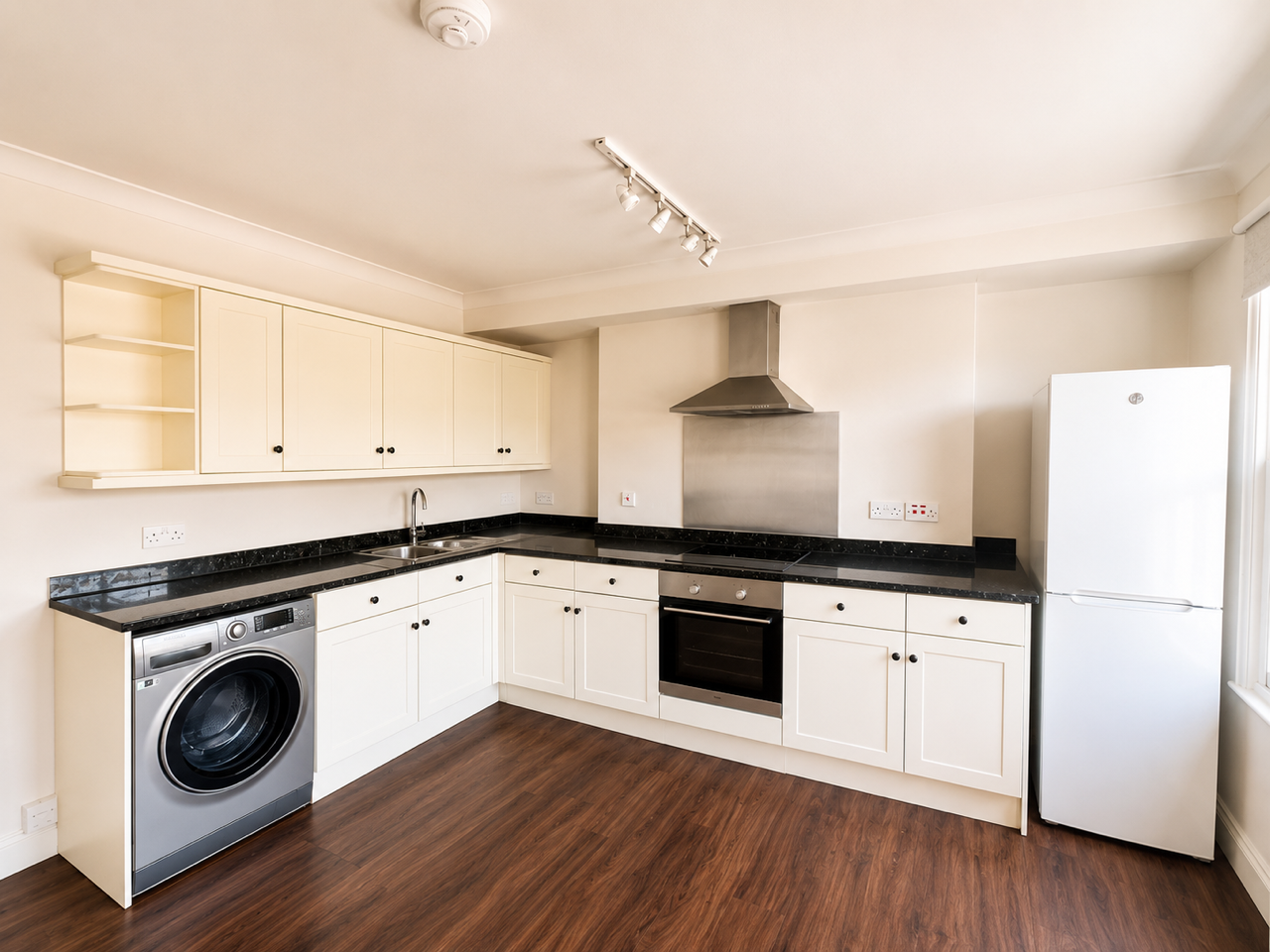 Flat Widmore Road in Greater London