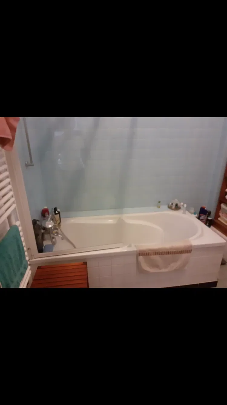 Room Rue Chaponnay in Lyon