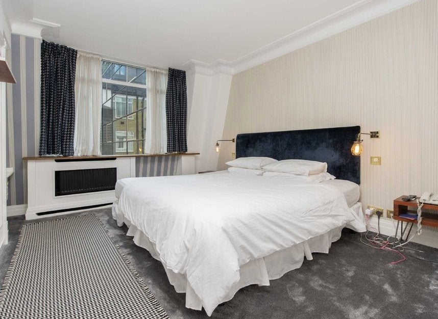 Flat Park Lane in City of Westminster