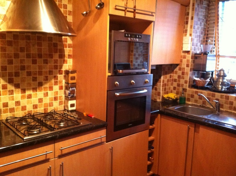 Flat Whitmore Road in Greater London