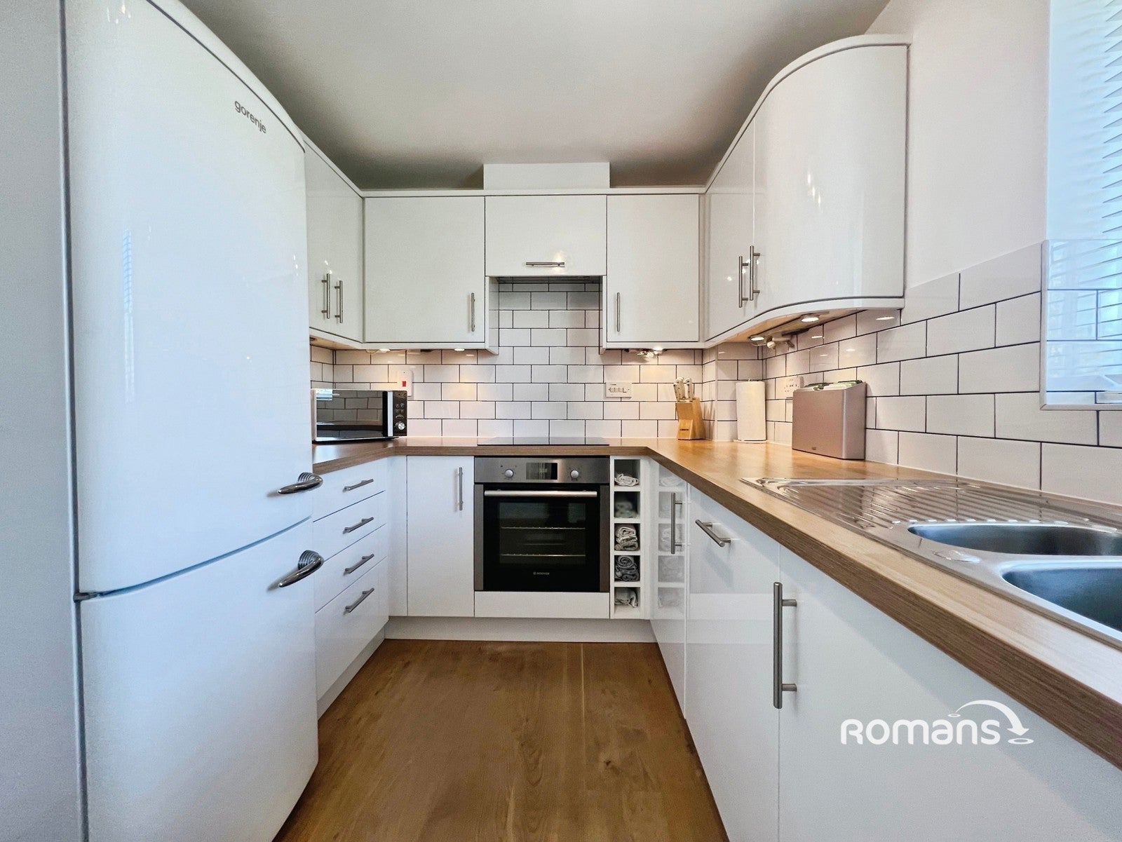Flat Ambares Court in Midsomer Norton
