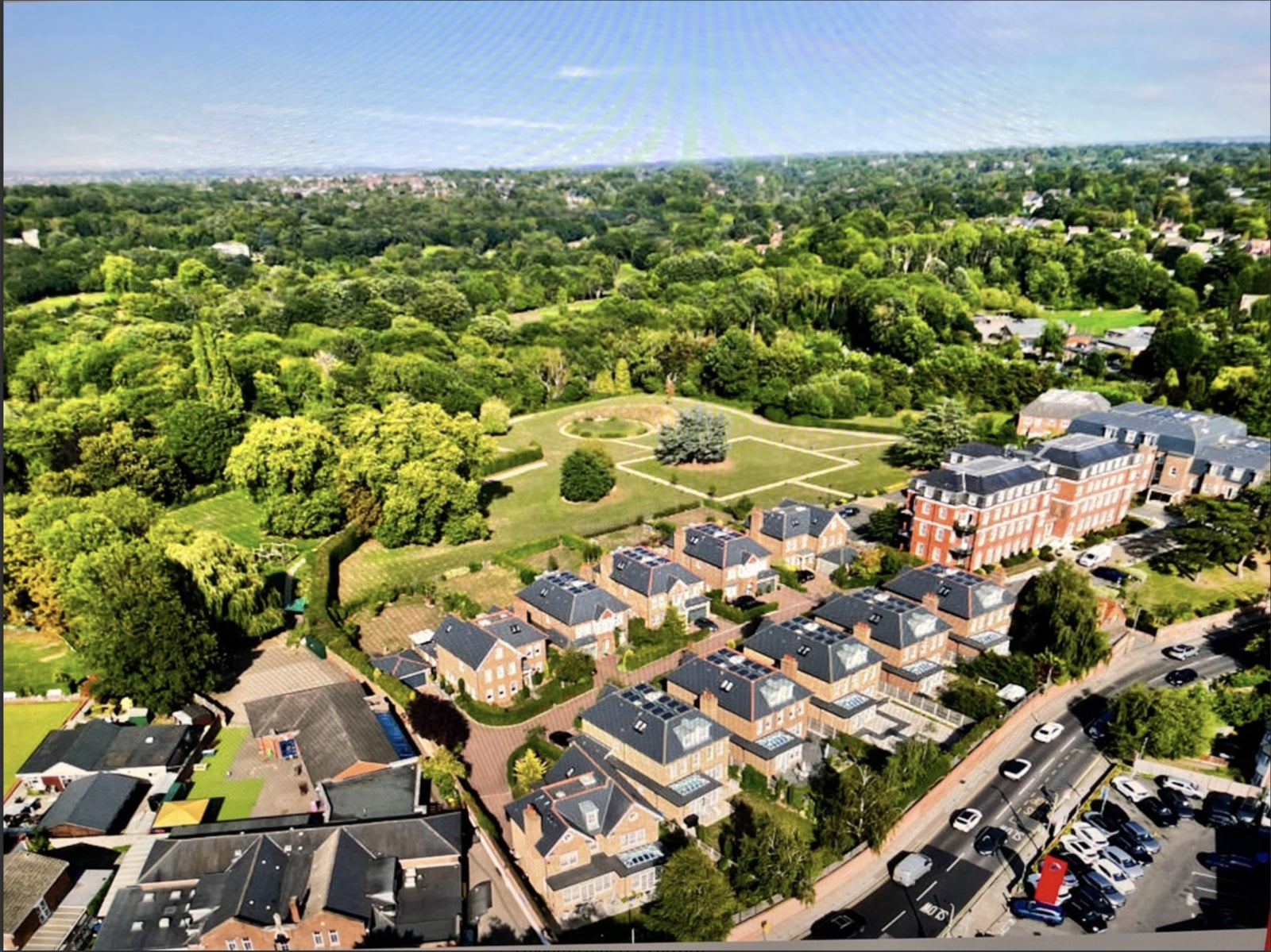 Flat Marian Gardens in Greater London