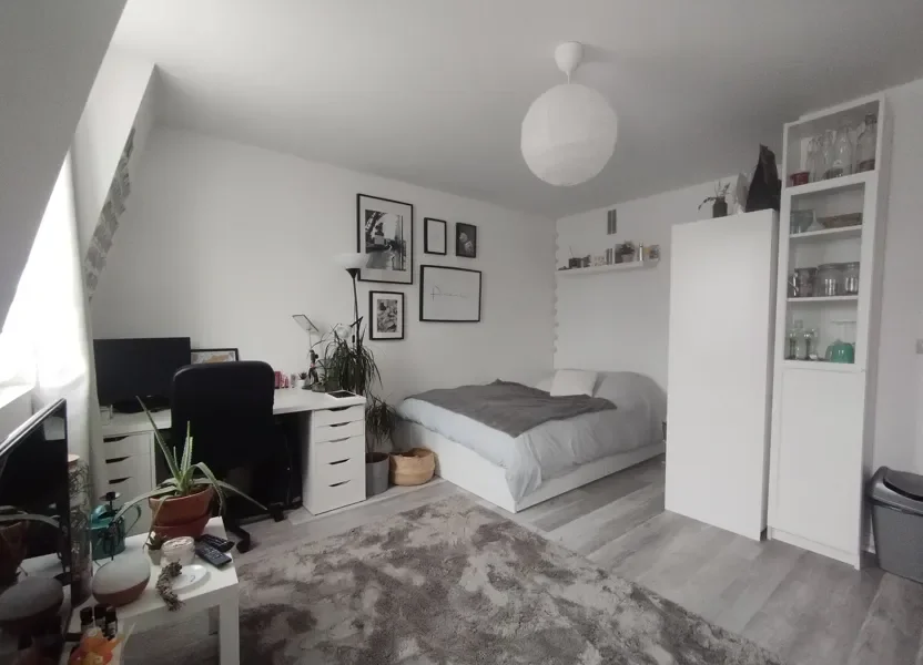 Chambre Rue le Féron à Compiègne