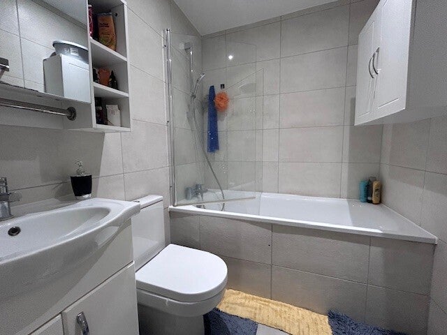 Flat Midland Road in Luton