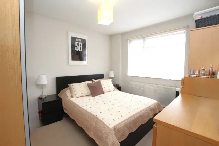 Flat Woodgrange Close in London