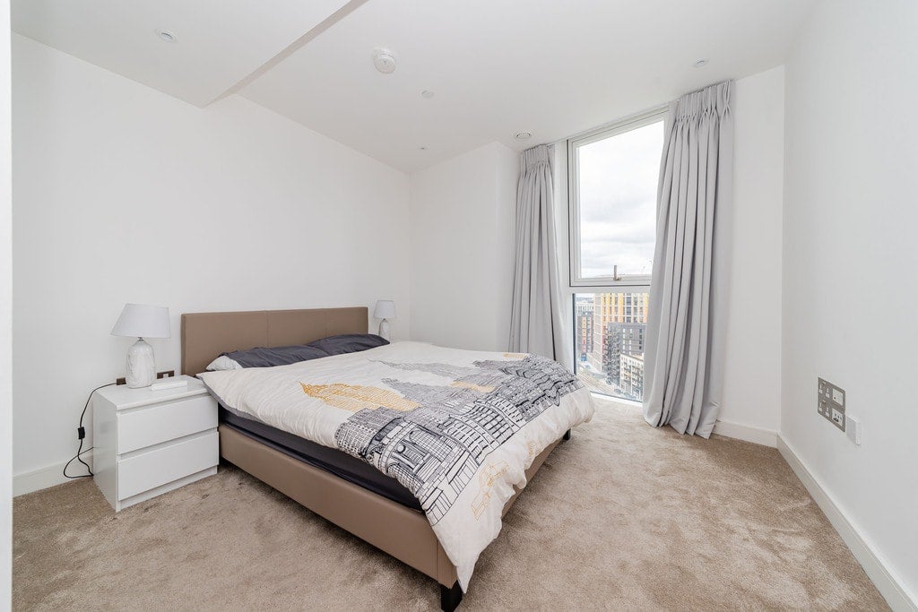 Flat Wandsworth Road in Greater London