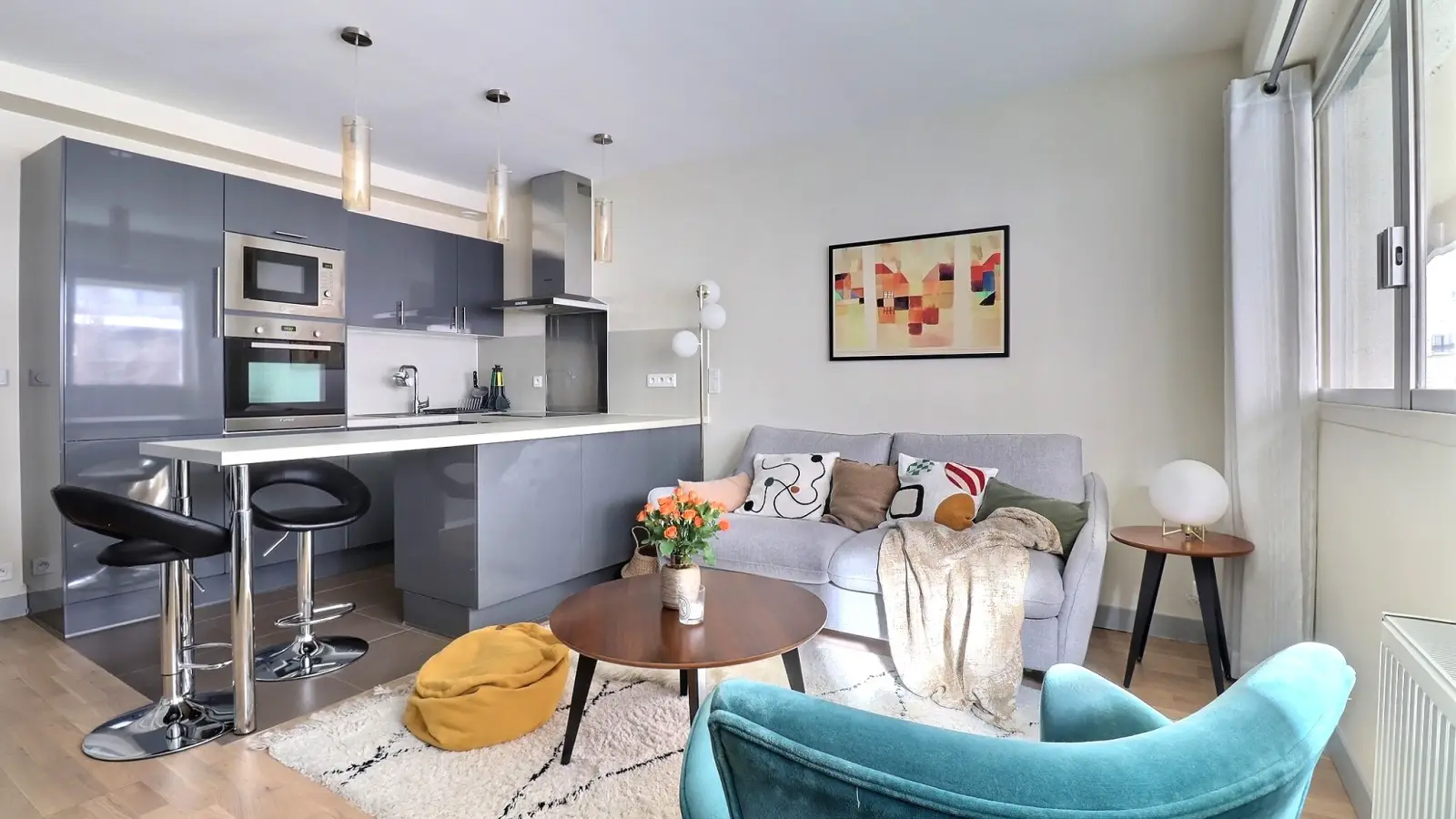 Flat Rue Mathurin Régnier in Paris