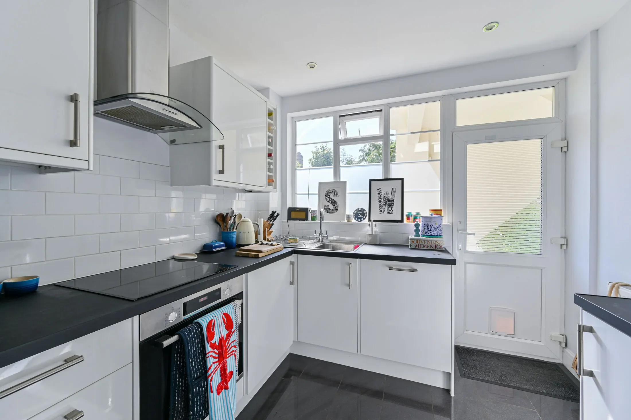Flat Edge Hill Court in Greater London
