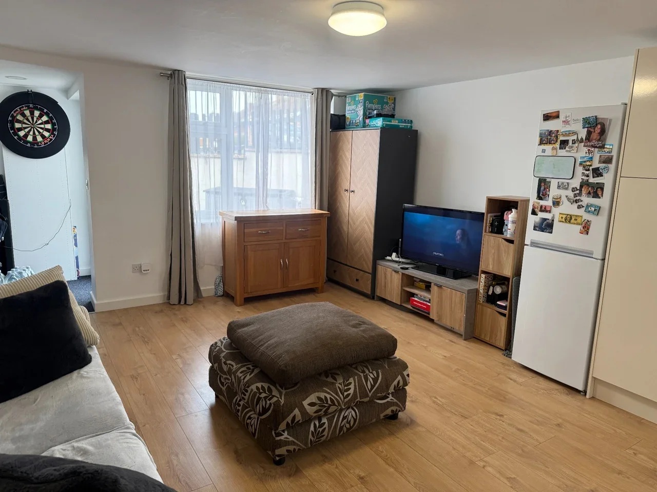 Flat Rennishaw Way in Northampton
