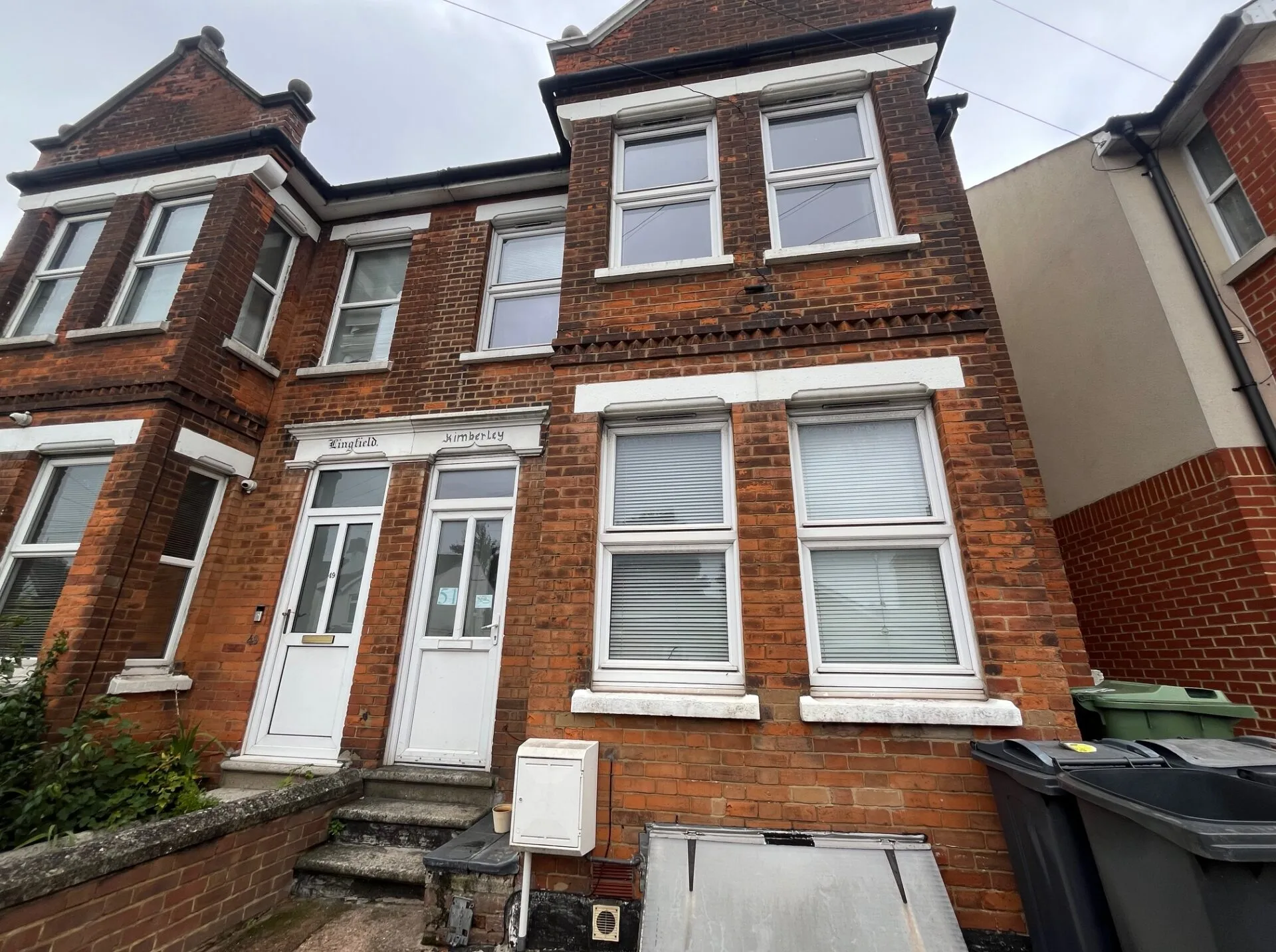 Room Hayle Road in Maidstone