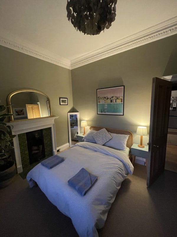 Room Durham Road in City of Edinburgh