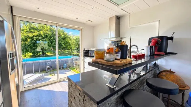 Maison Route de Sainte-Livrade sur Lot à Casseneuil