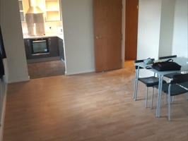 Flat Viridian Square in Aylesbury
