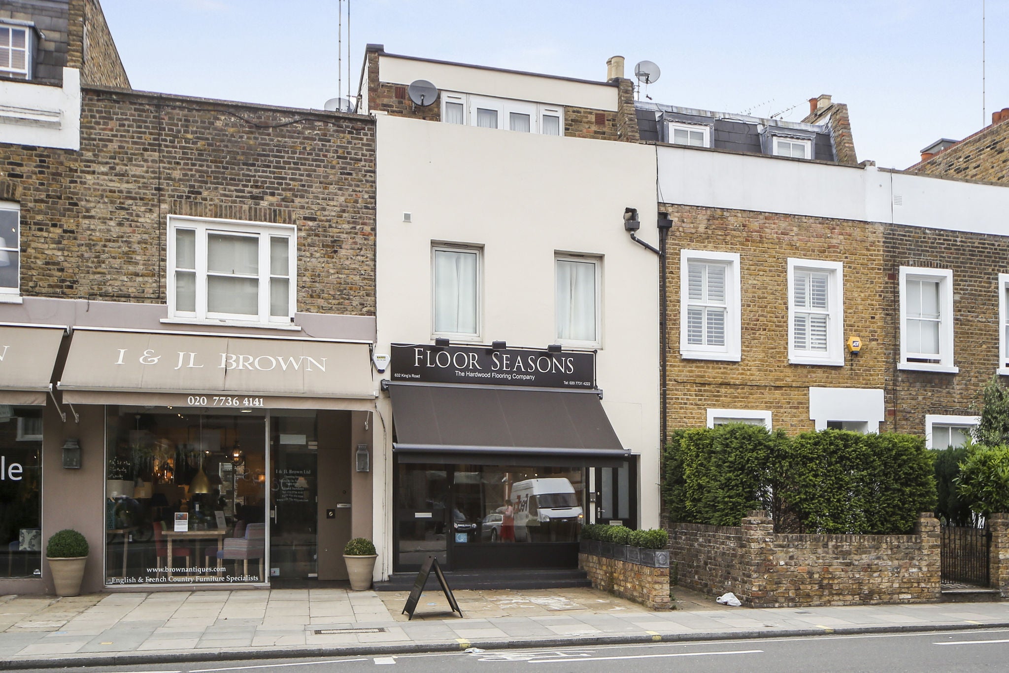 Flat Britannia Way in Greater London
