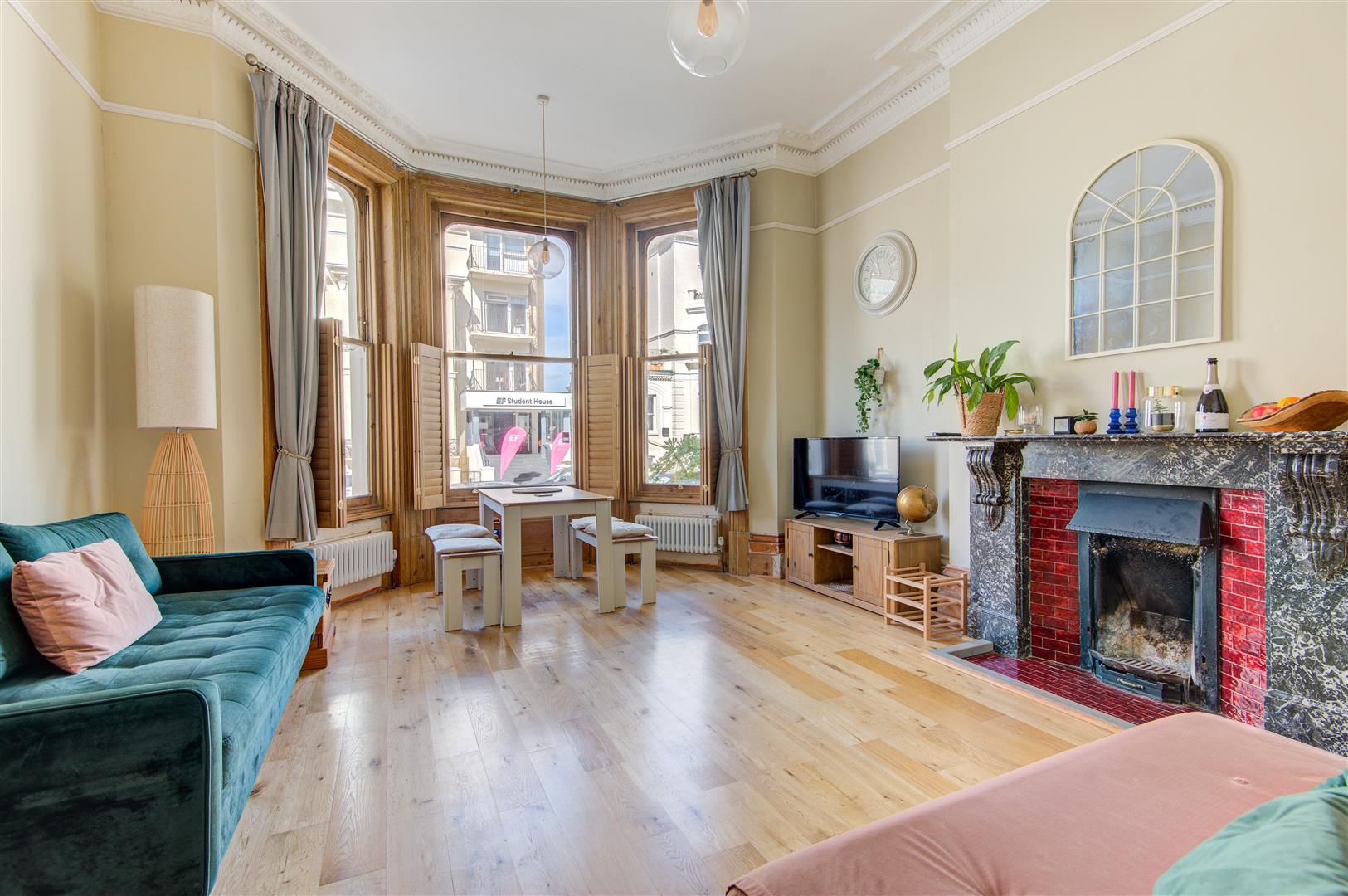 Flat St Aubyns in Portslade by Sea