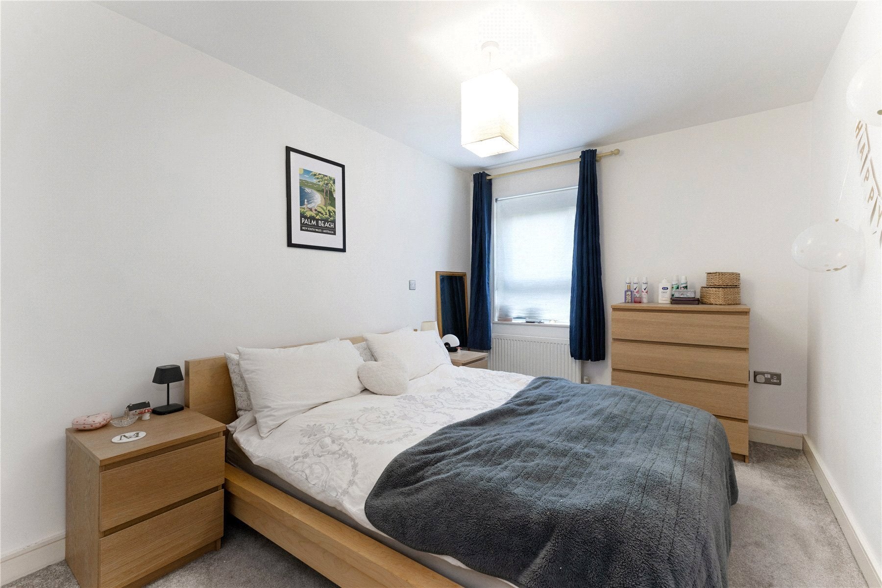 Flat Battersea Park Road in Greater London