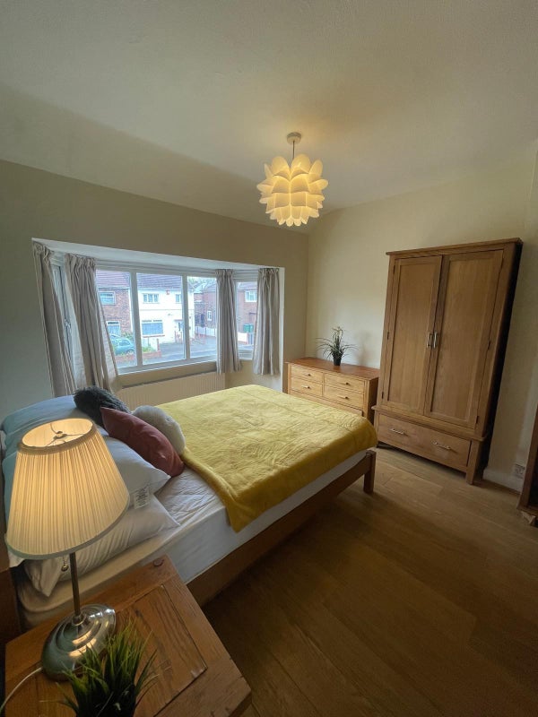 Flat Penncricket Lane in Sandwell