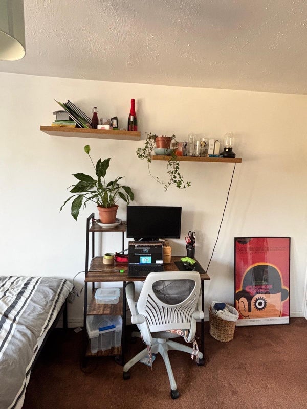 Room Ford Street in Greater London