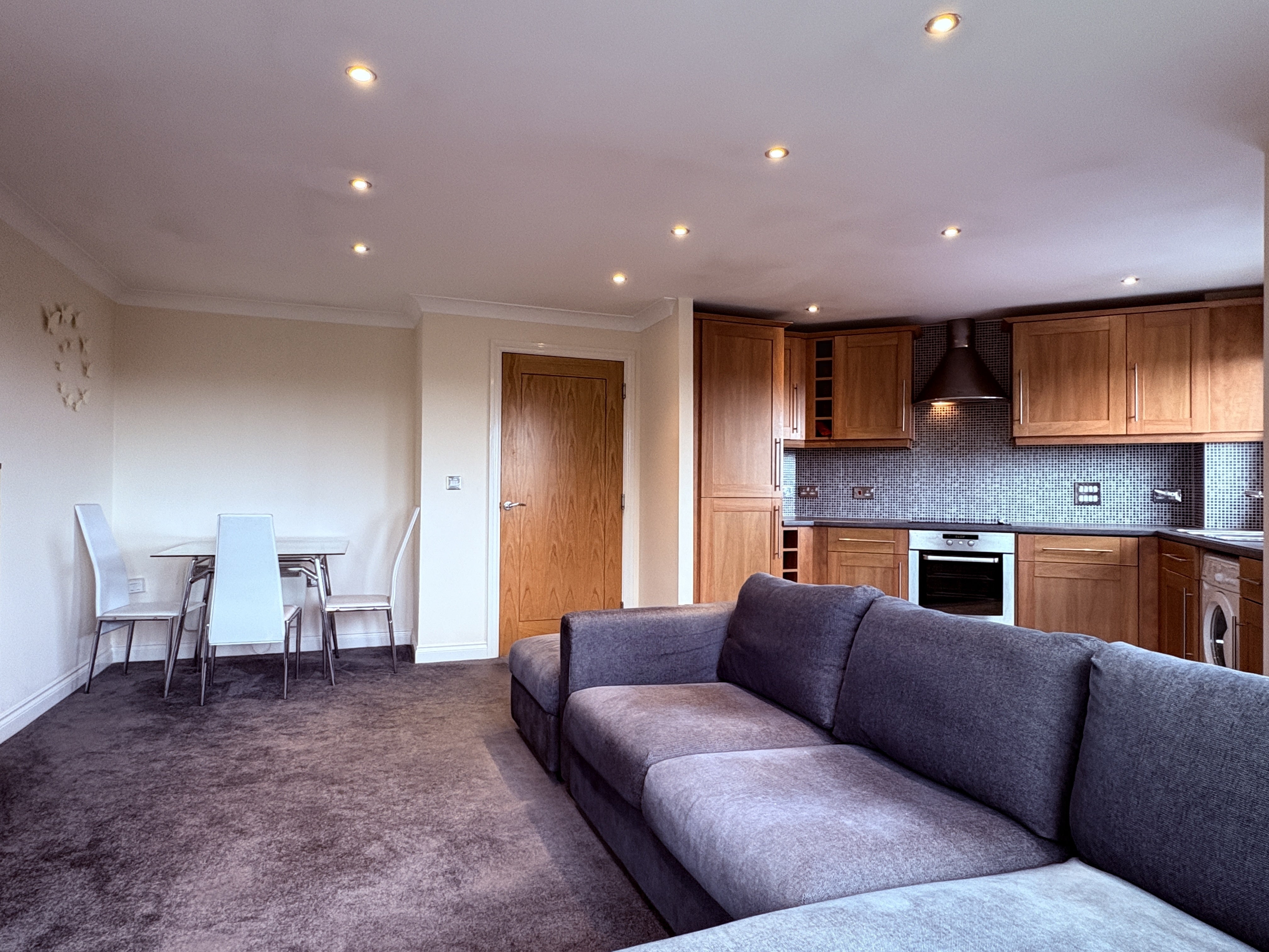 Flat Dingle Close in Radcliffe