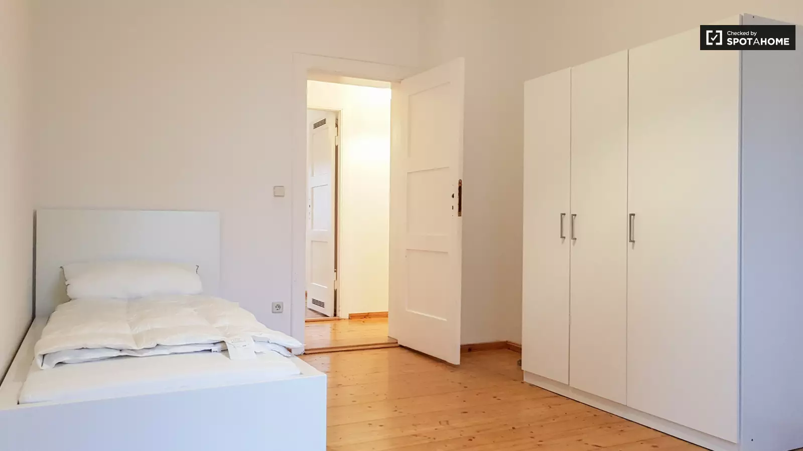 Wohnung Aronsstraße in Berlin