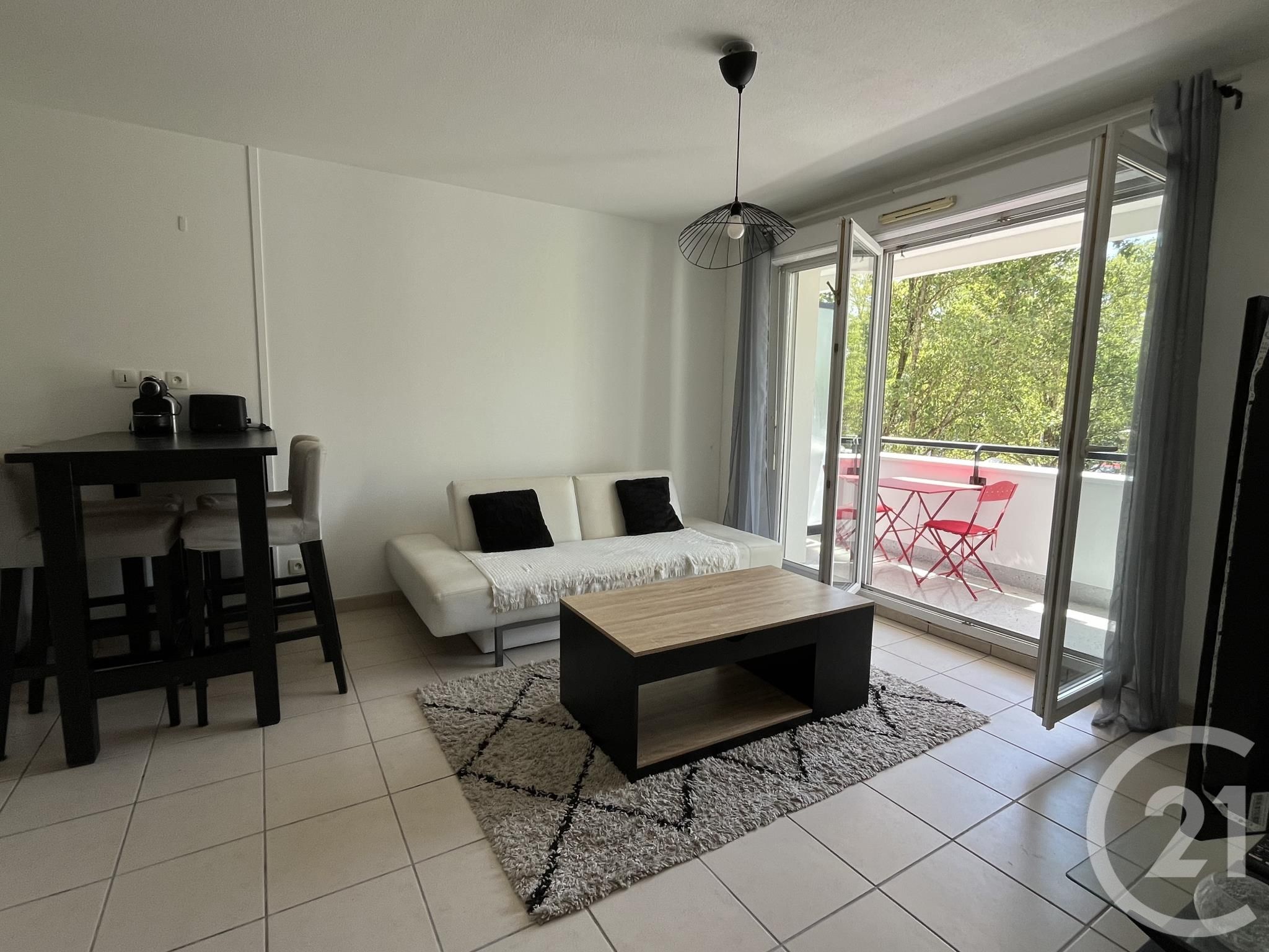 Appartement Avenue de Labarde à Bordeaux