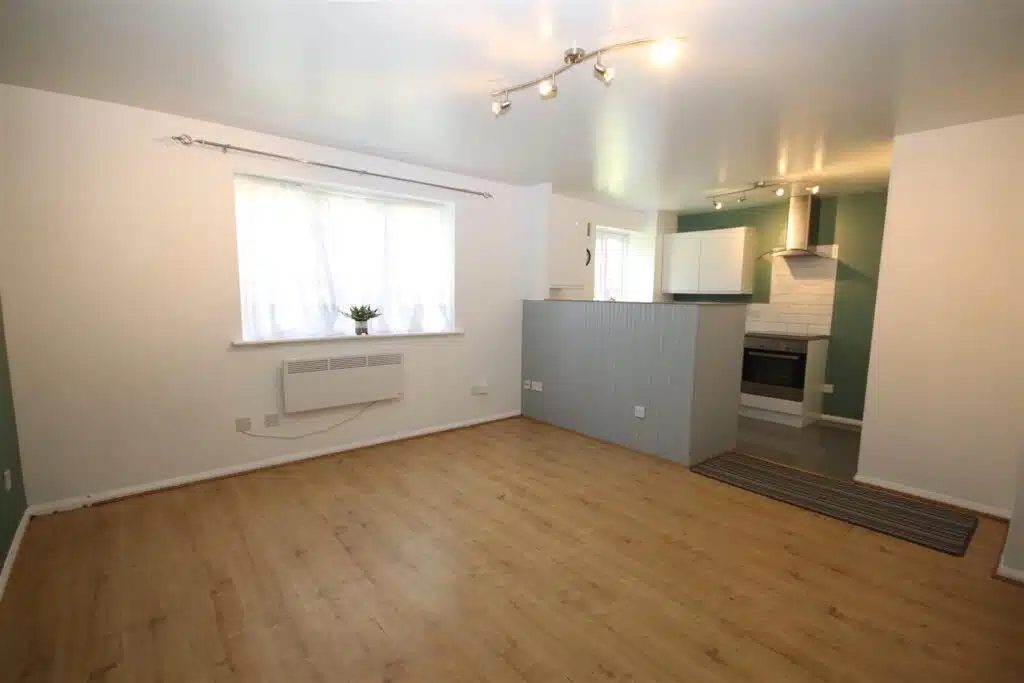 Flat Joyce Green Lane in Dartford
