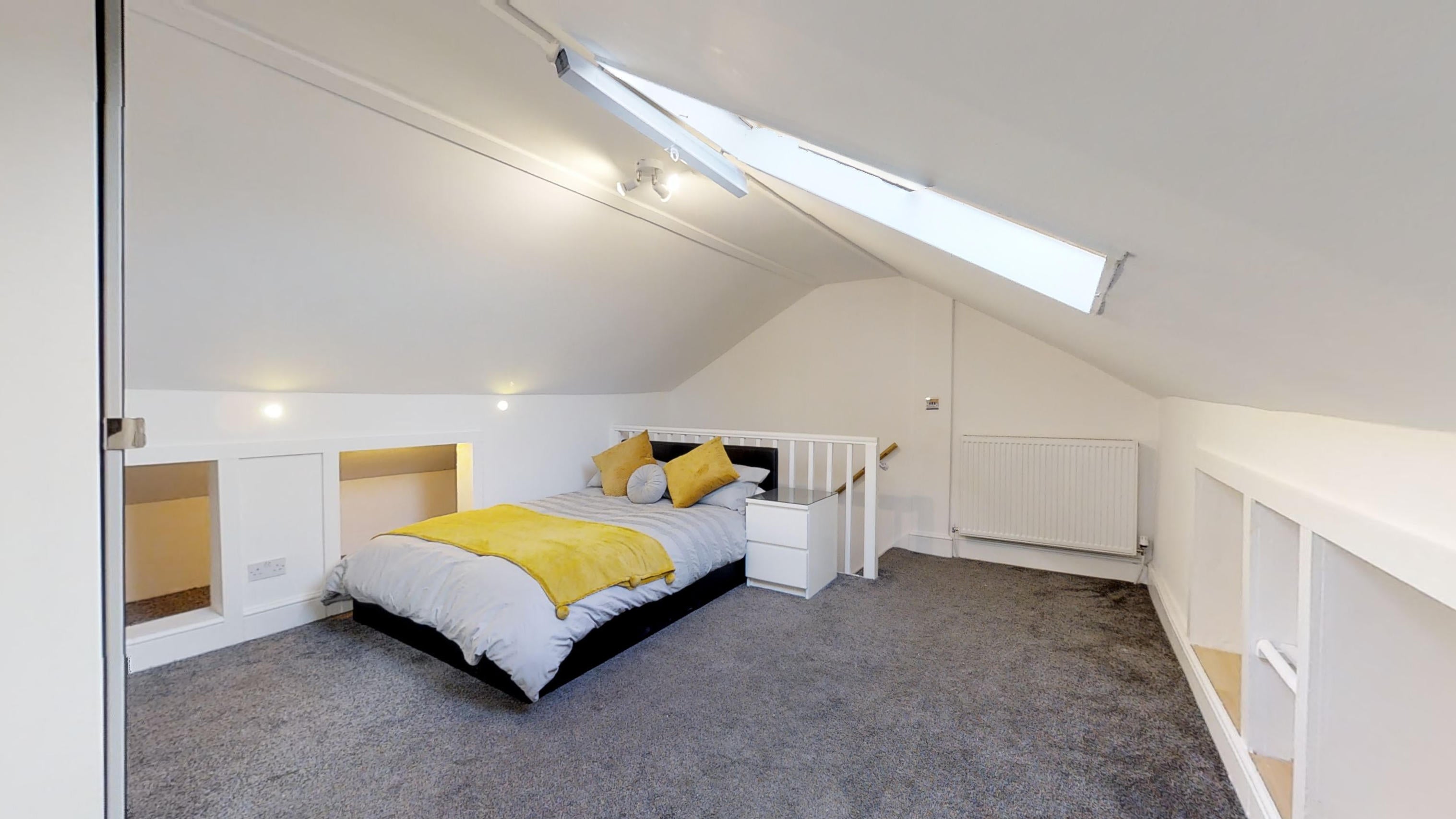 Room King Edward Road in Maidstone