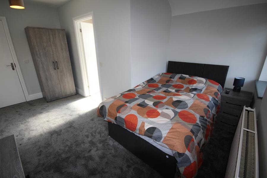 Room Shobnall Street in East Staffordshire