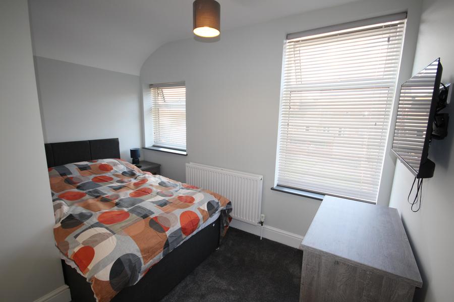 Room Shobnall Street in East Staffordshire