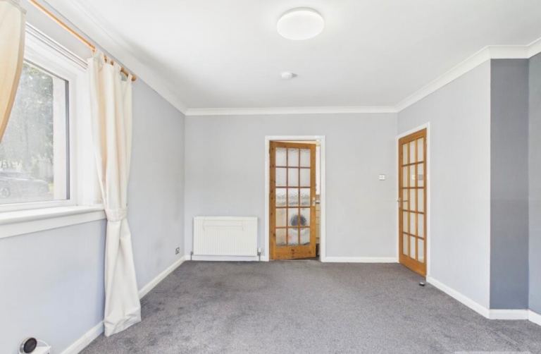 Flat Telford Road in East Kilbride