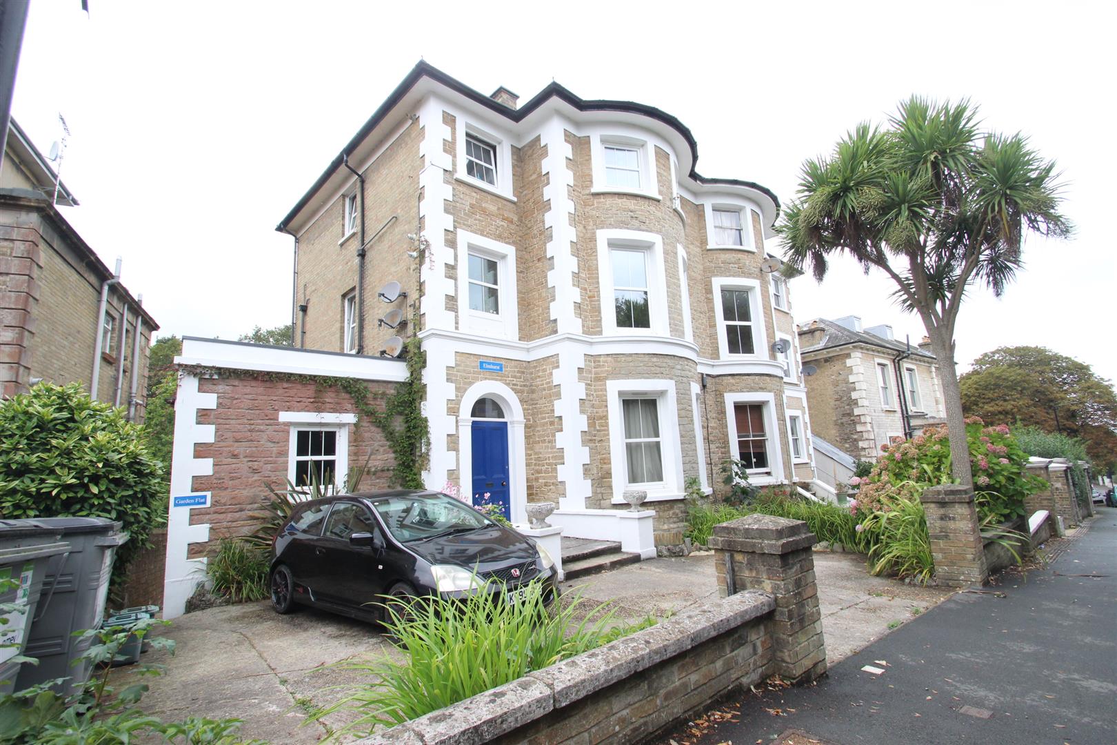 Flat East Hill Road in Ryde