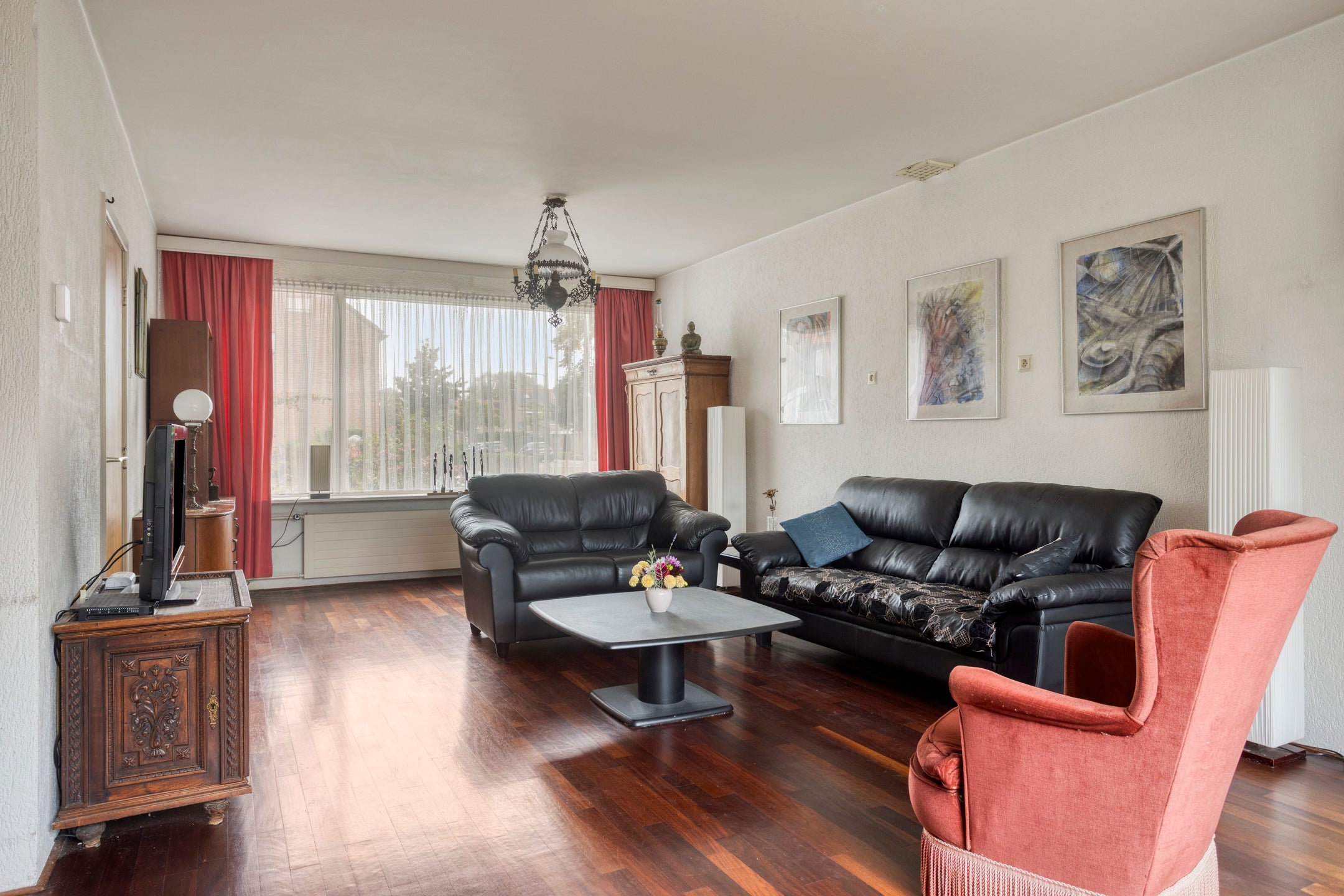 Tussenwoning te koop: Thorbeckestraat 18, Oss