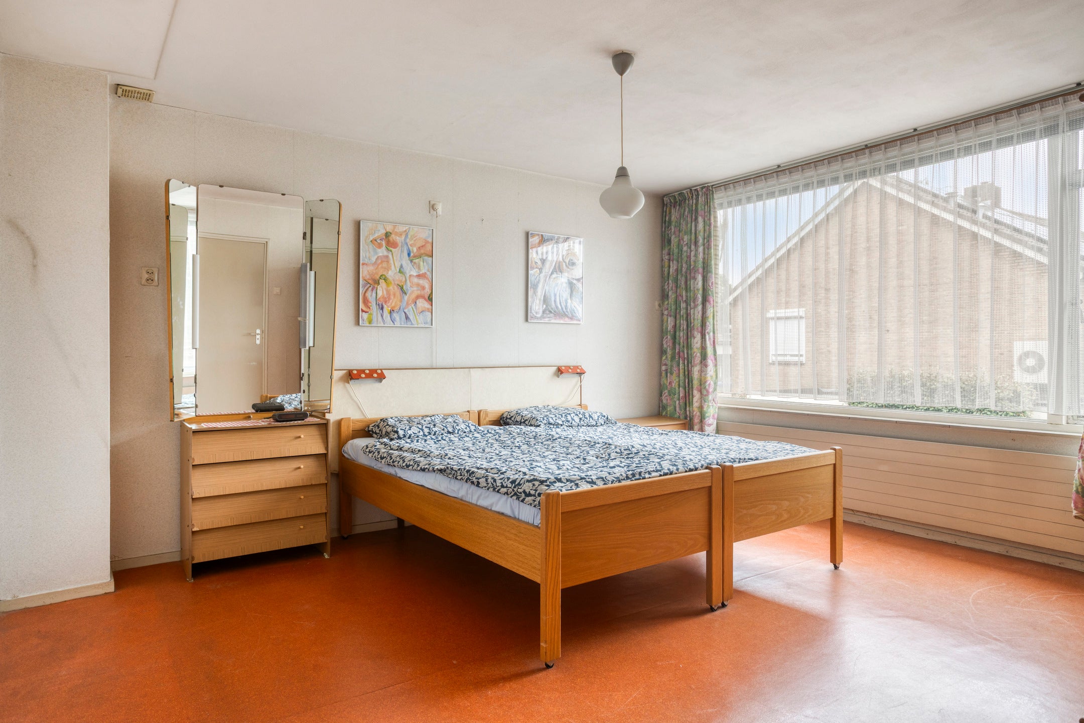 Tussenwoning te koop: Thorbeckestraat 18, Oss
